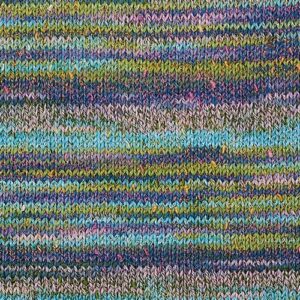 Knitted swatch of Summer Sesame yarn in colorway 5237 - Mint