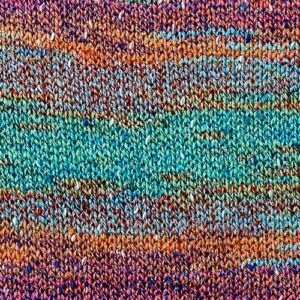 Swatch of Sesame yarn in Zeppole colorway